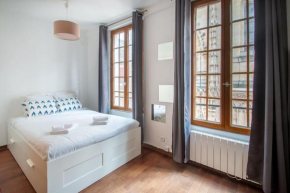 Studio au cœur du Marais - III